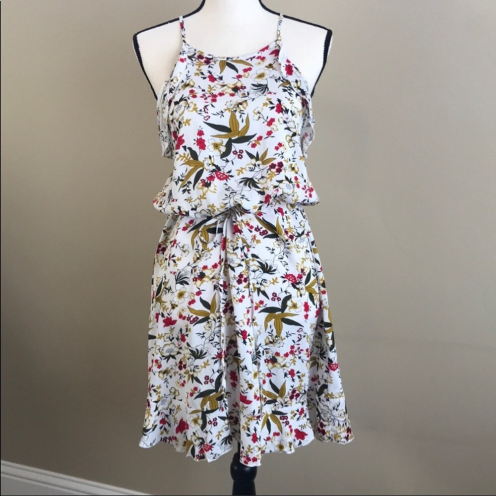 FLORAL RUFFLE SLEEVELESS DRESS 🌺